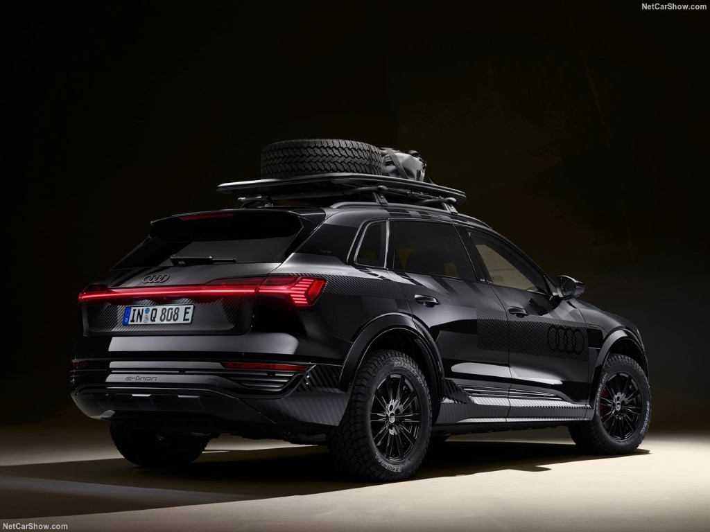 Audi Q8 e-Tron 55 Quattro Dakar Edition